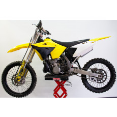 Suzuki RM250 02