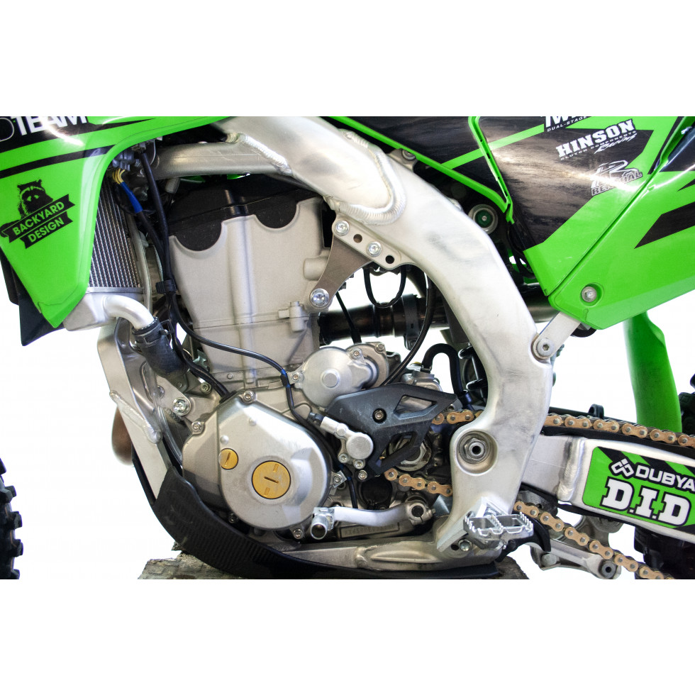 Kawasaki KX450 24