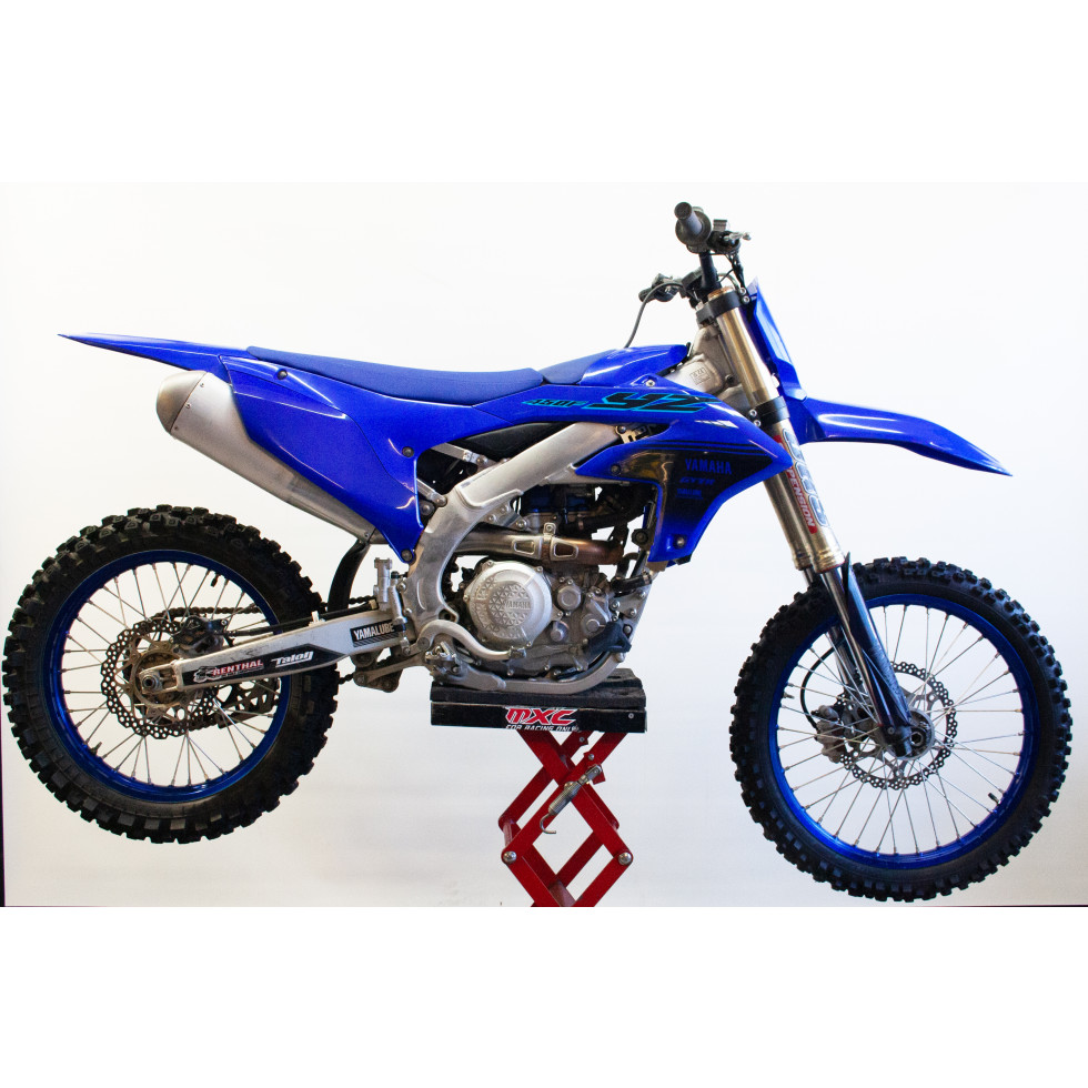 Yamaha YZF450 24