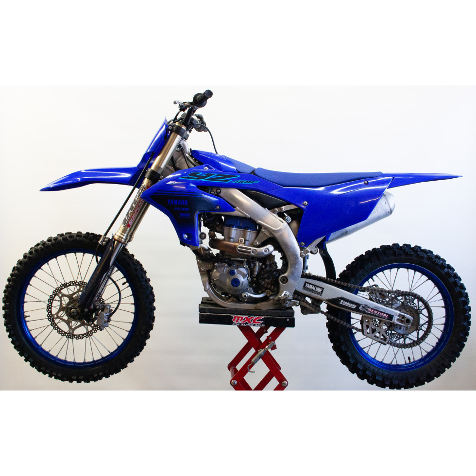 Yamaha YZF450 24
