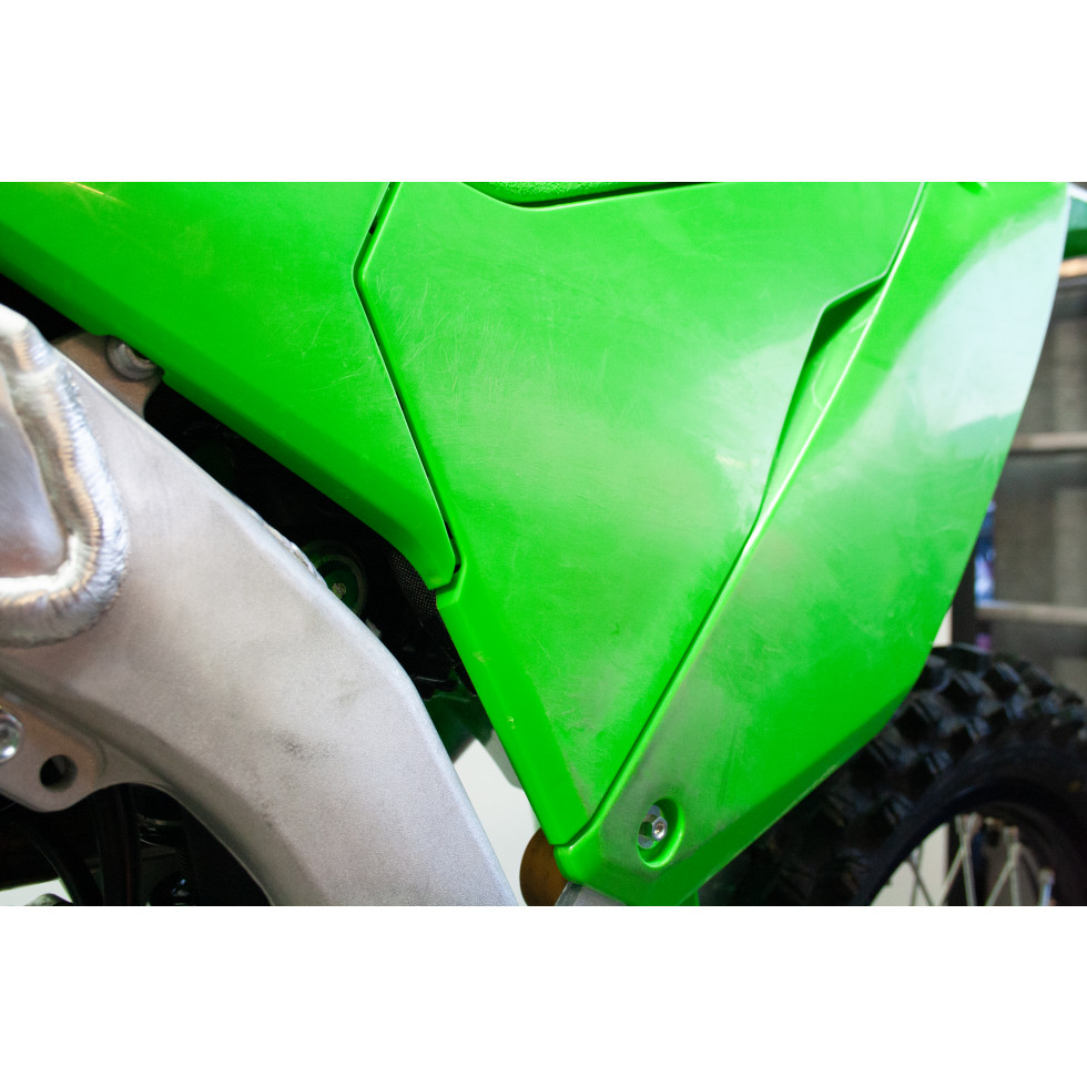 Kawasaki KXF250 26