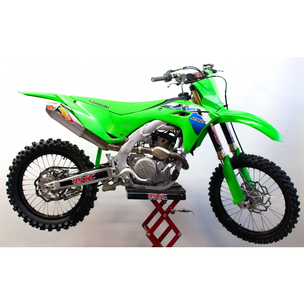 Kawasaki KXF250 26