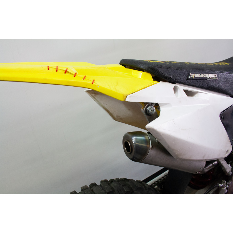 Suzuki RM250 02