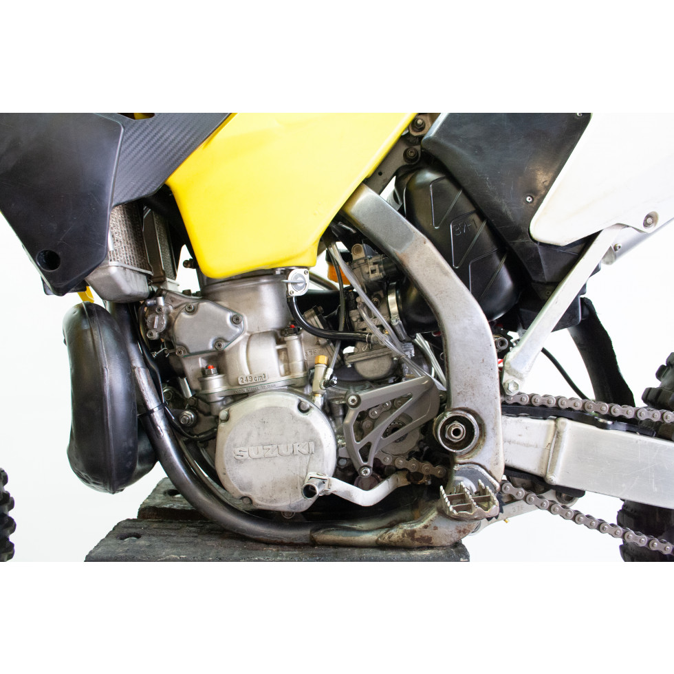 Suzuki RM250 02