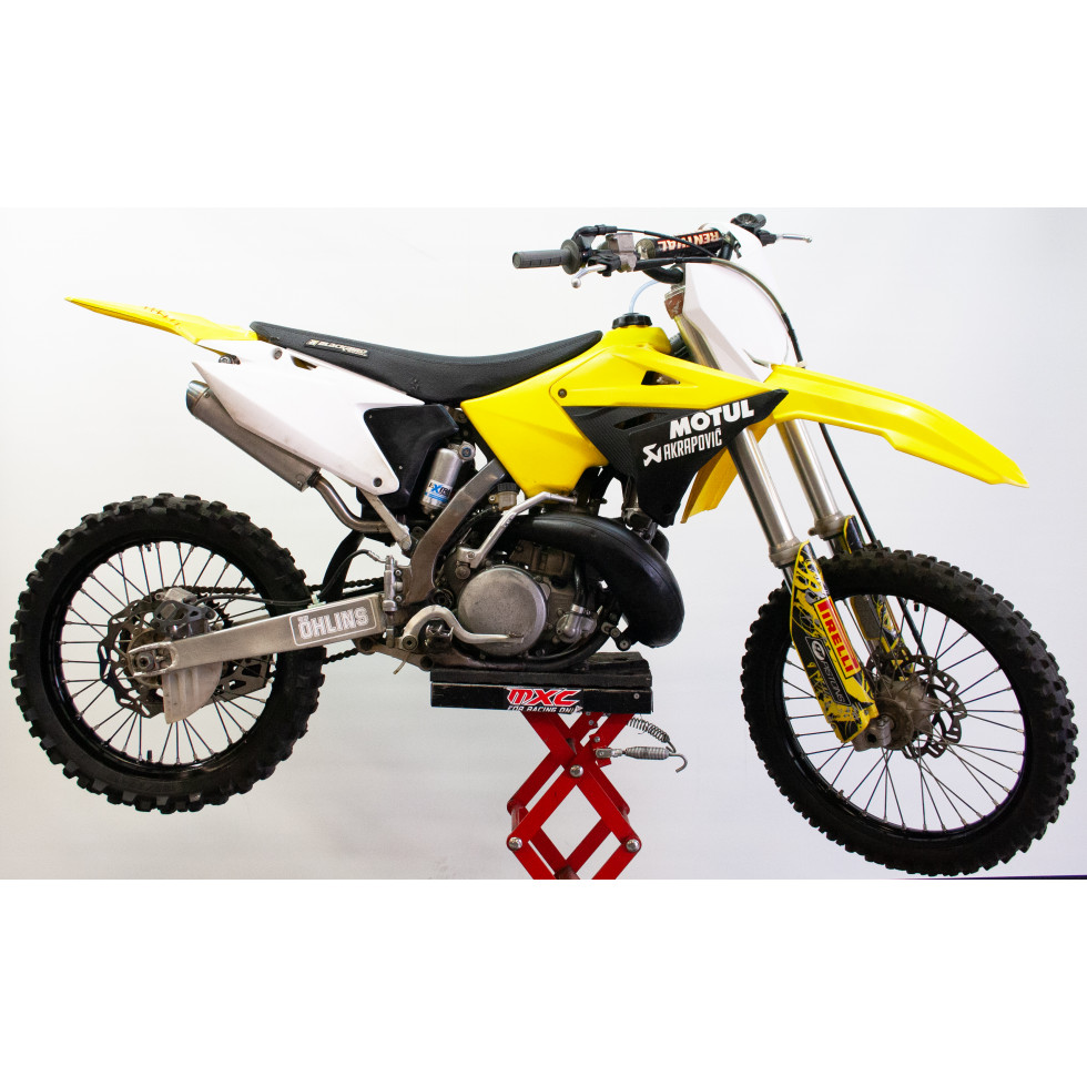 Suzuki RM250 02