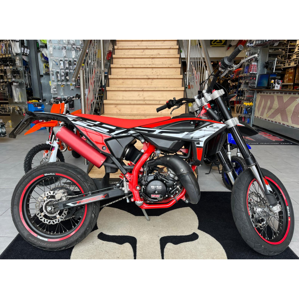 Beta RR50 Supermotard Track black 22